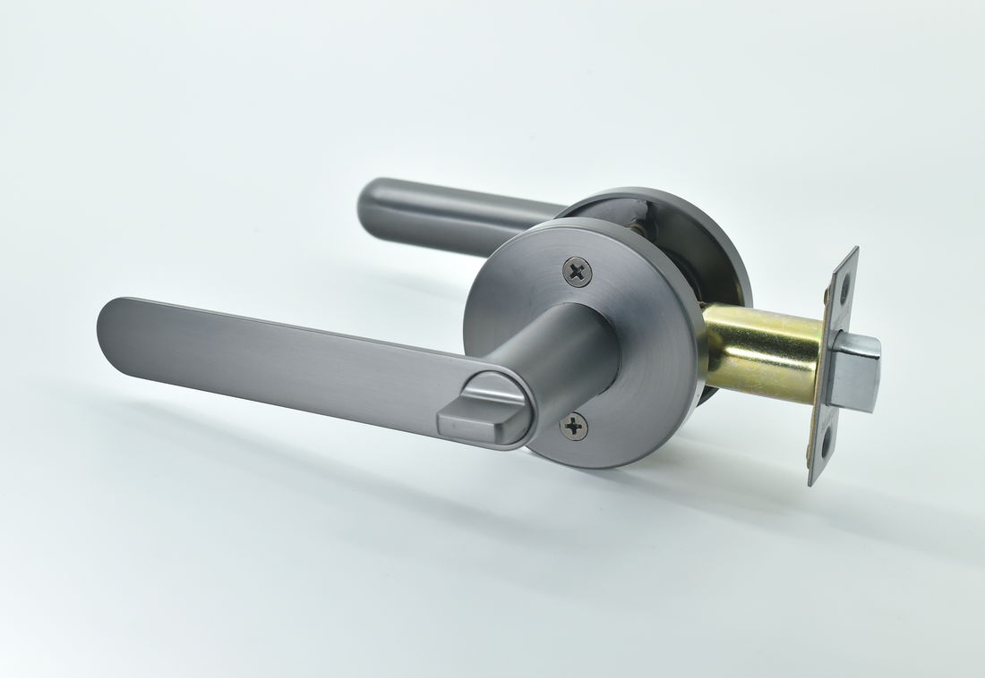 Gunmetal door handle with lock mechanism